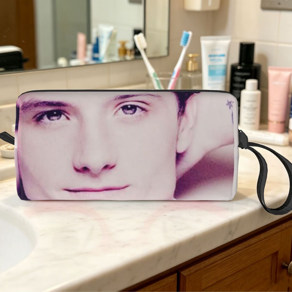 Josh Hutcherson Whistle Meme S - Beauty Makeup Songs 리뷰 및 가격